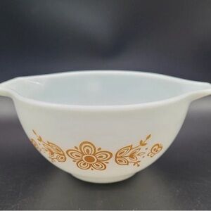 Vintage Pyrex Butterfly Gold Cinderella Mixing Bowl 441 Collectible Glas…